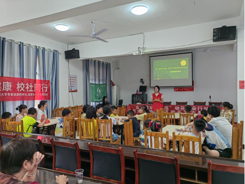 清泉村：开展“推广通用普通话 中华民族一家亲”志愿服务活动