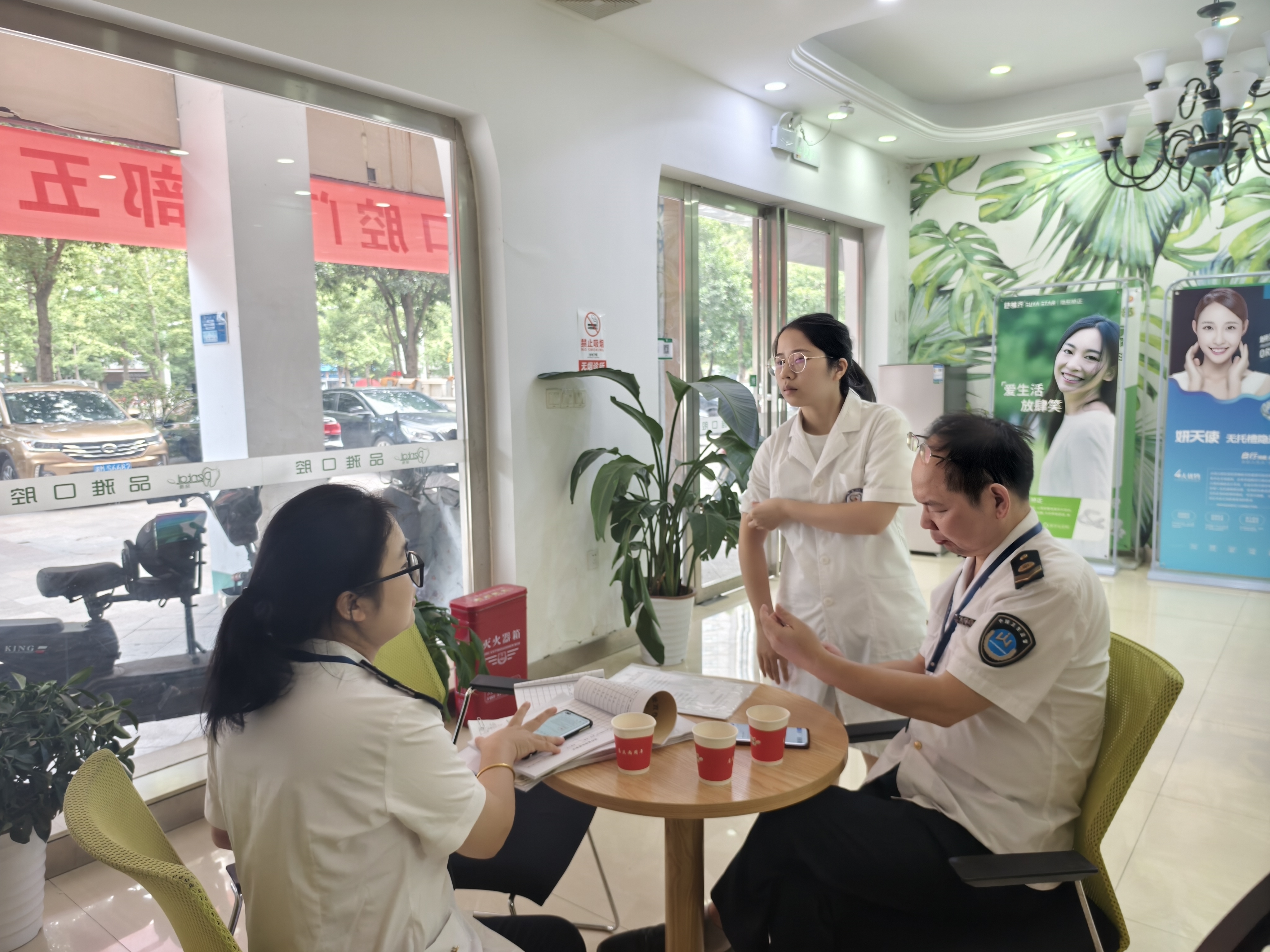 雨湖区卫计执法局对湘潭经开区医疗机构开展专项督查