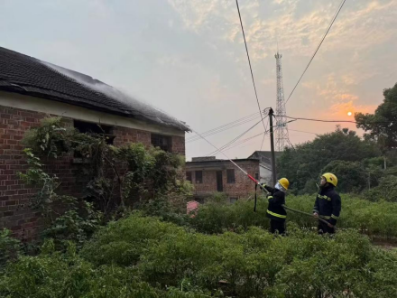 姜畲镇消防站：快速出击，成功扑灭早期火情