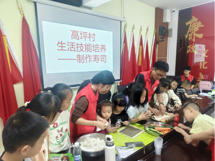 雨湖区志愿者协会：国庆“黄金周”，点亮未成年人生活技能