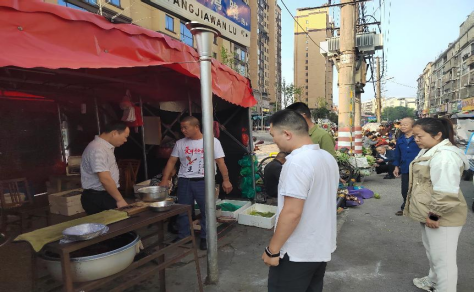 云塘街道：整治占道经营 优化营商环境