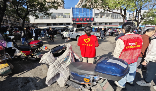 广场街道：解决交通顽瘴痼疾 守好安全底线