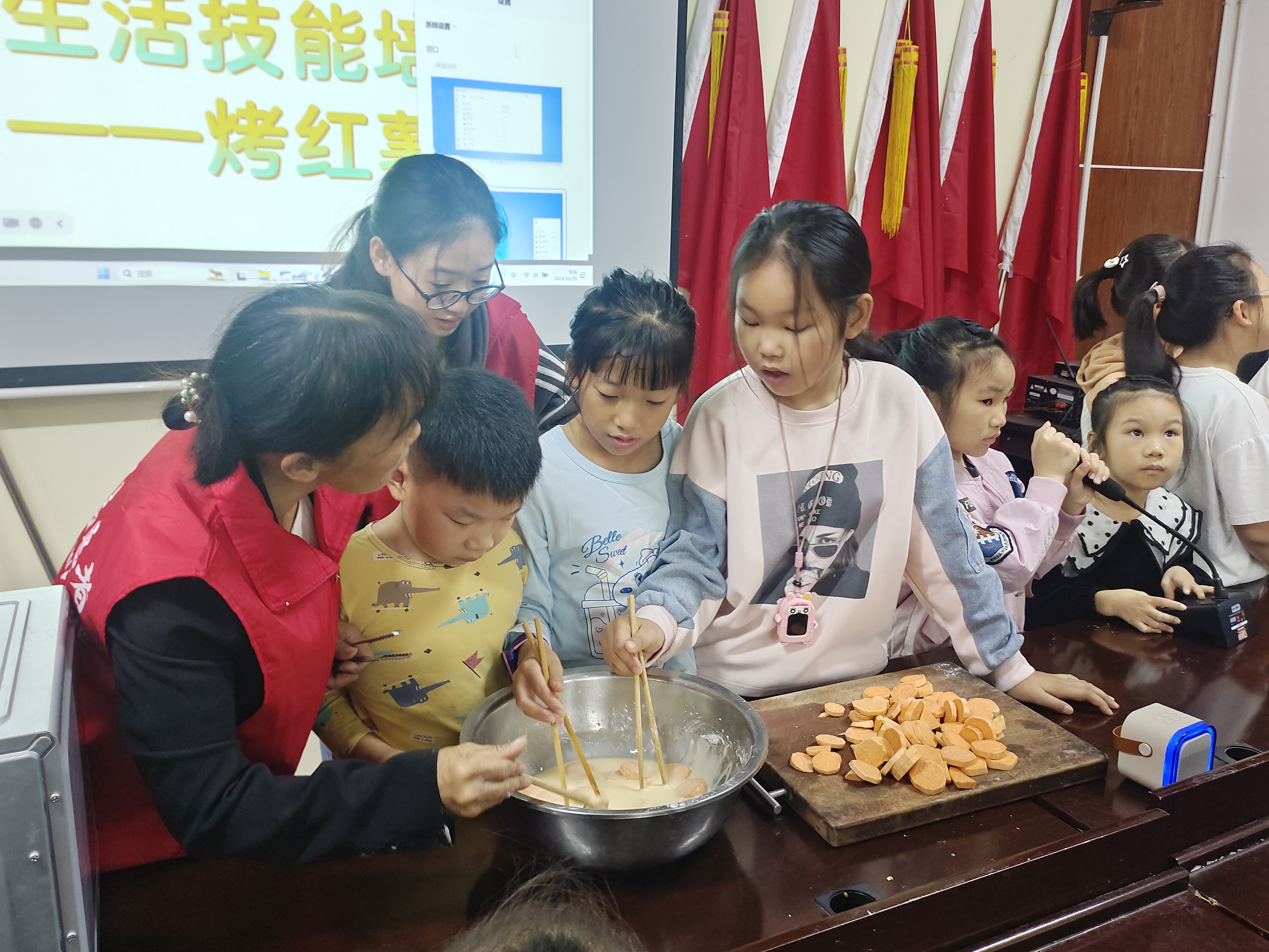 高坪村“小红厨”成长纪实：在党史的温馨烟火中启迪生活智慧