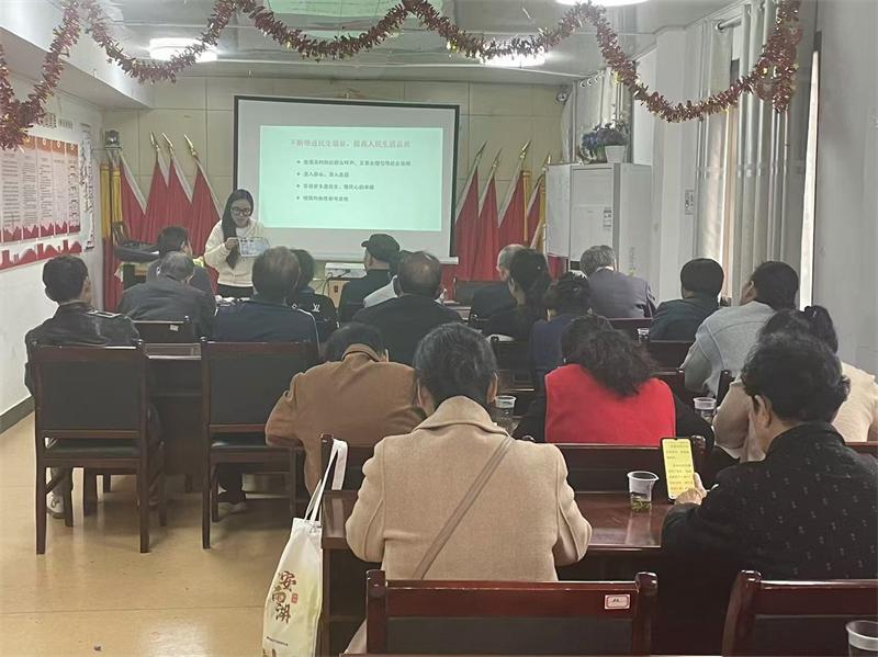建设社区：多管齐下强化交通安全宣传活动