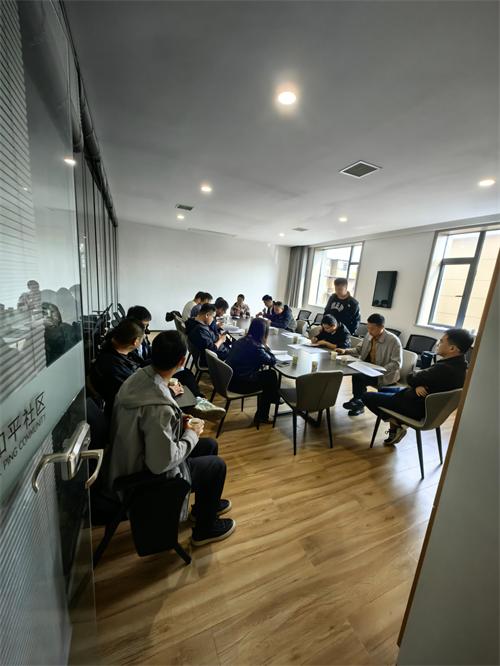 【我为群众办实事】广场代表小组：跟进建议办理，道路提质改造惠民生
