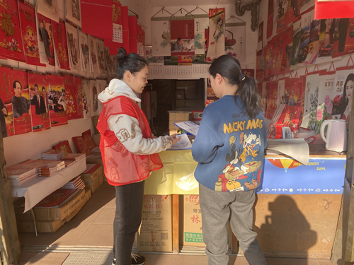 【平安雨湖】许家铺社区：开展普法宣传活动