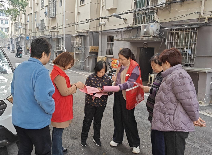 湘大社区：积极开展城乡居民医疗保险宣传