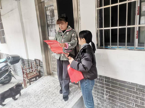 大码头社区：敲门行动暖人心 筑牢民生幸福网