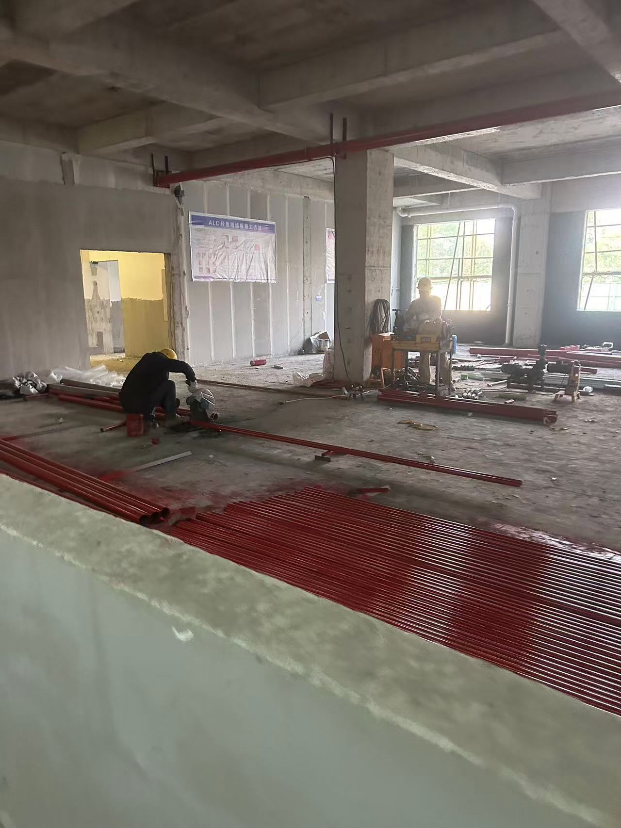 【八大行动】雨湖区中医医院项目建设稳步推进 内部装修紧锣密鼓进行中