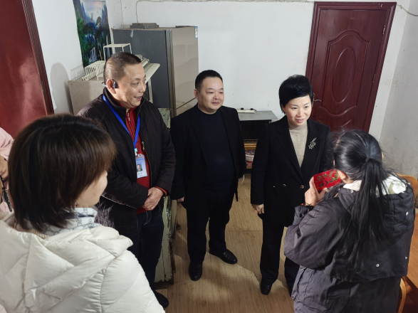 桃源路社区：新春走基层，慰问送温暖