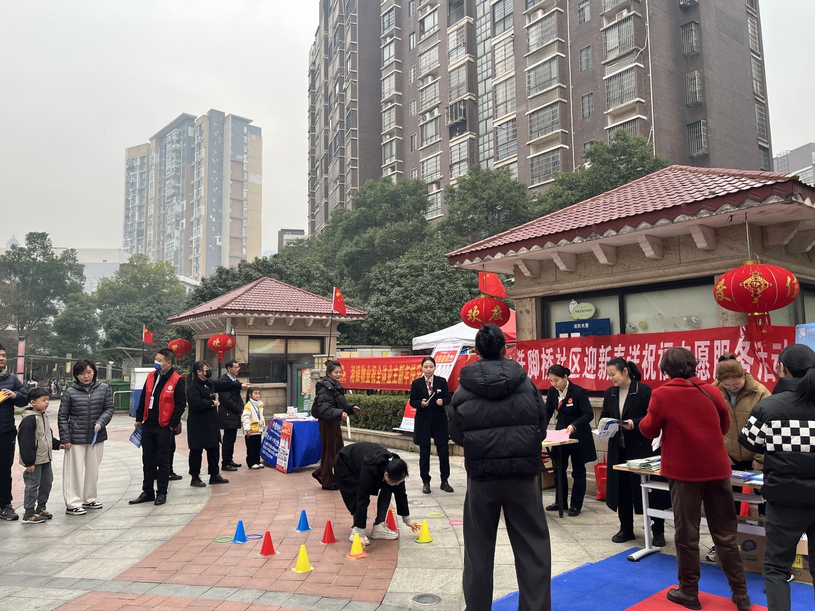 洗脚桥社区：开展“迎新春 送祝福”志愿服务活动