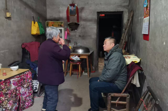 【我为群众办实事】姜畲社区：修好“小电视”温暧“居民心”