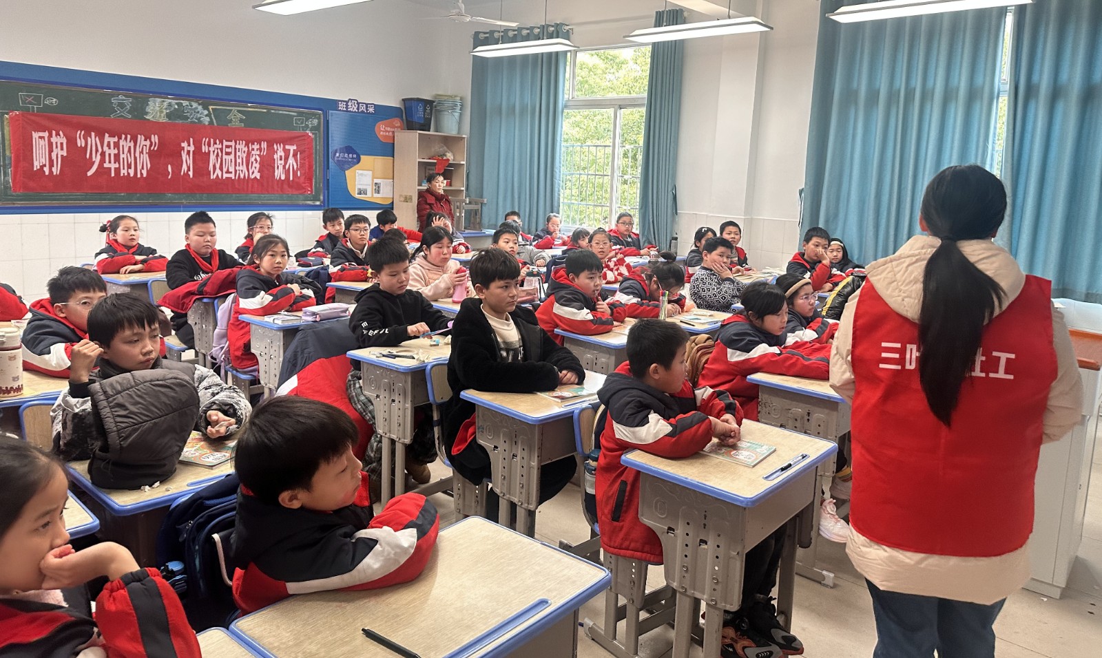 熙春路社区：反欺凌知识宣讲 为孩子成长护航
