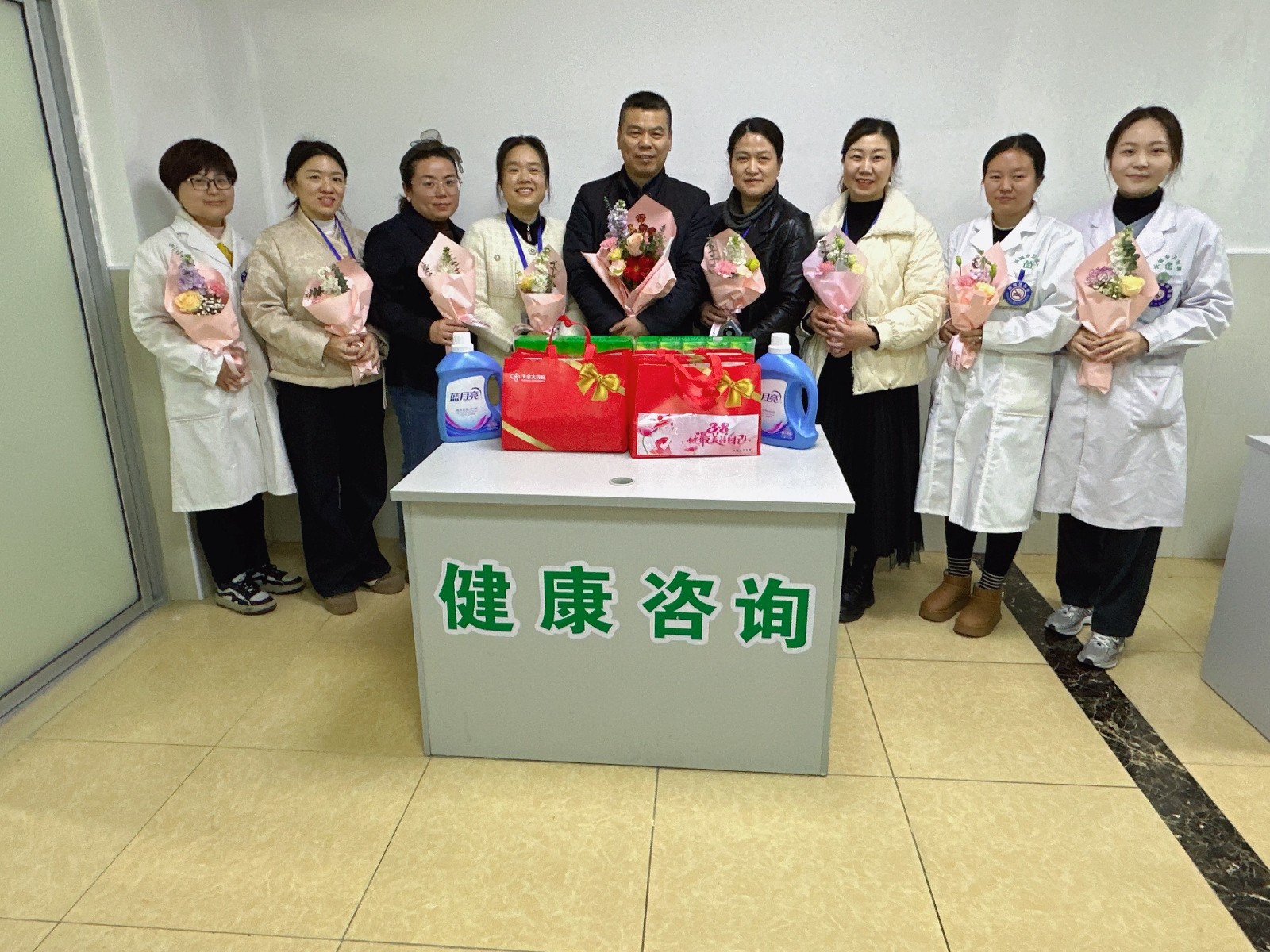 长城乡卫生院：“三八”节致敬巾帼， 共筑美好未来