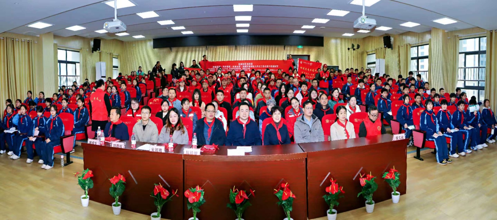 九华义工协会：春风添绿，共筑生态校园