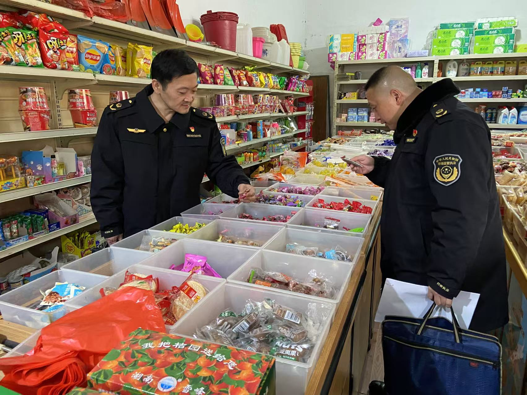 守护消费安全！区市场监督管理局姜畲监管所开展专项行动