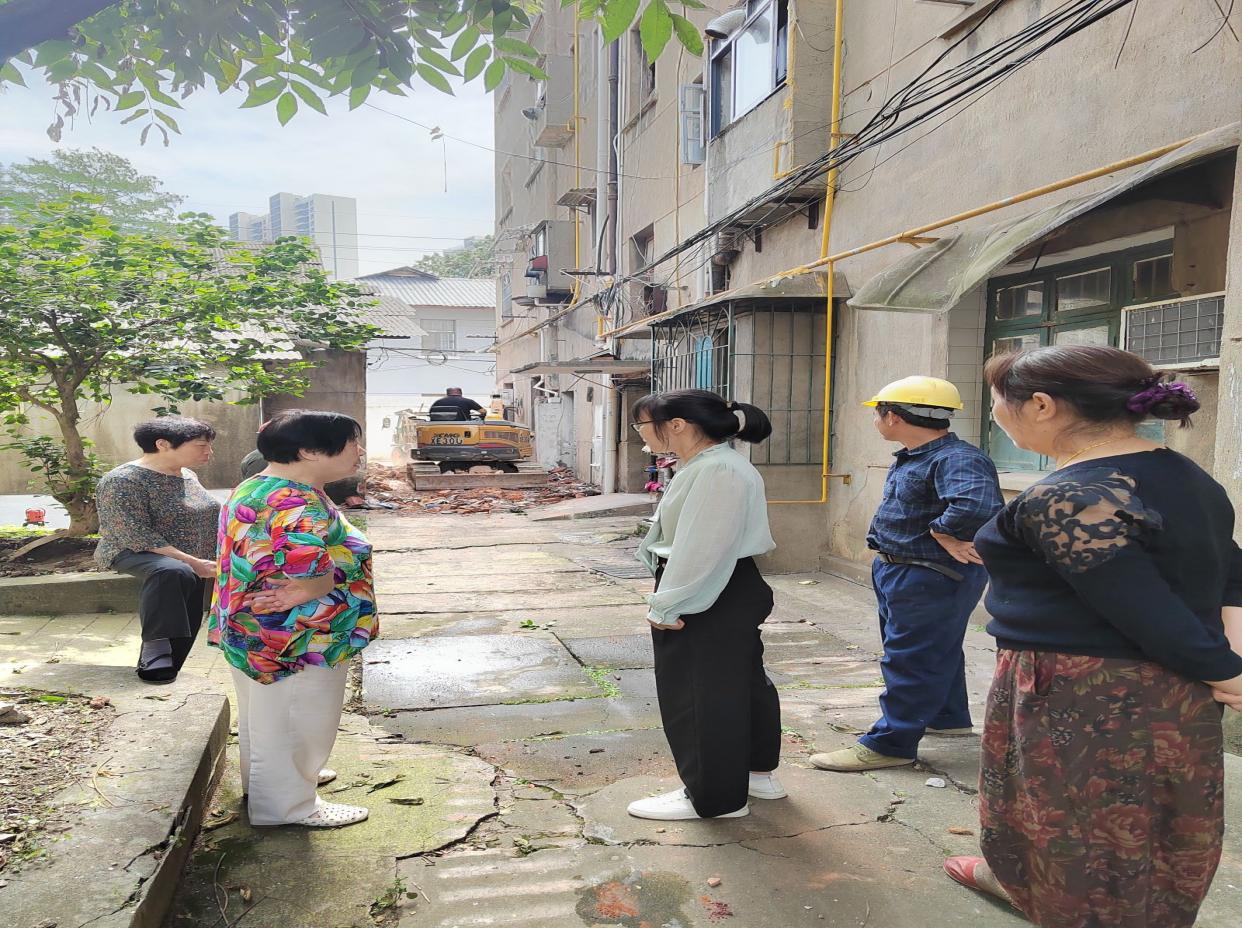 城正街街道：拆除违章建筑，提升城市品质