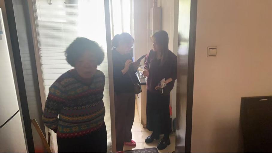 【我为群众办实事】雨湖路社区：巧解邻里"漏水结"  疏通居民心头堵