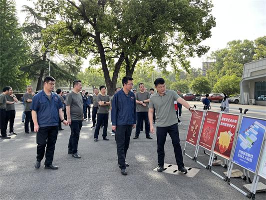 政企协同发力！广场街道开展国家安全教育日主题宣传活动