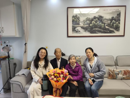 云塘街道：情系退役老兵，生日慰问显关怀
