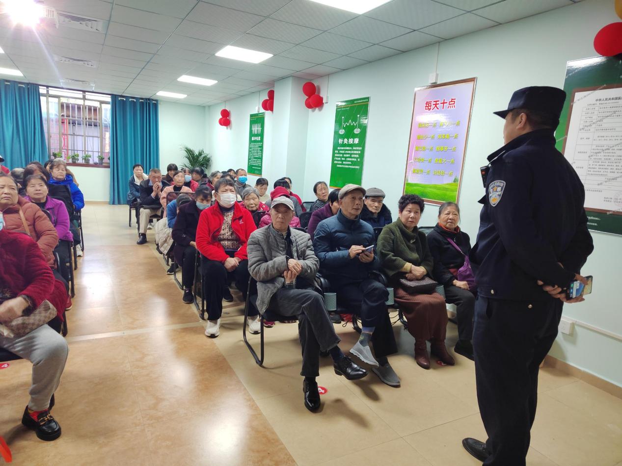 【平安雨湖】反诈宣传显成效 筑牢安全“防护网”——城正街街道多措并举推进反诈宣传显实效