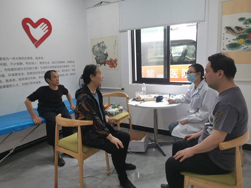 【我为群众办实事】宝丰街社区：医心暖社区 健康“邻”距离