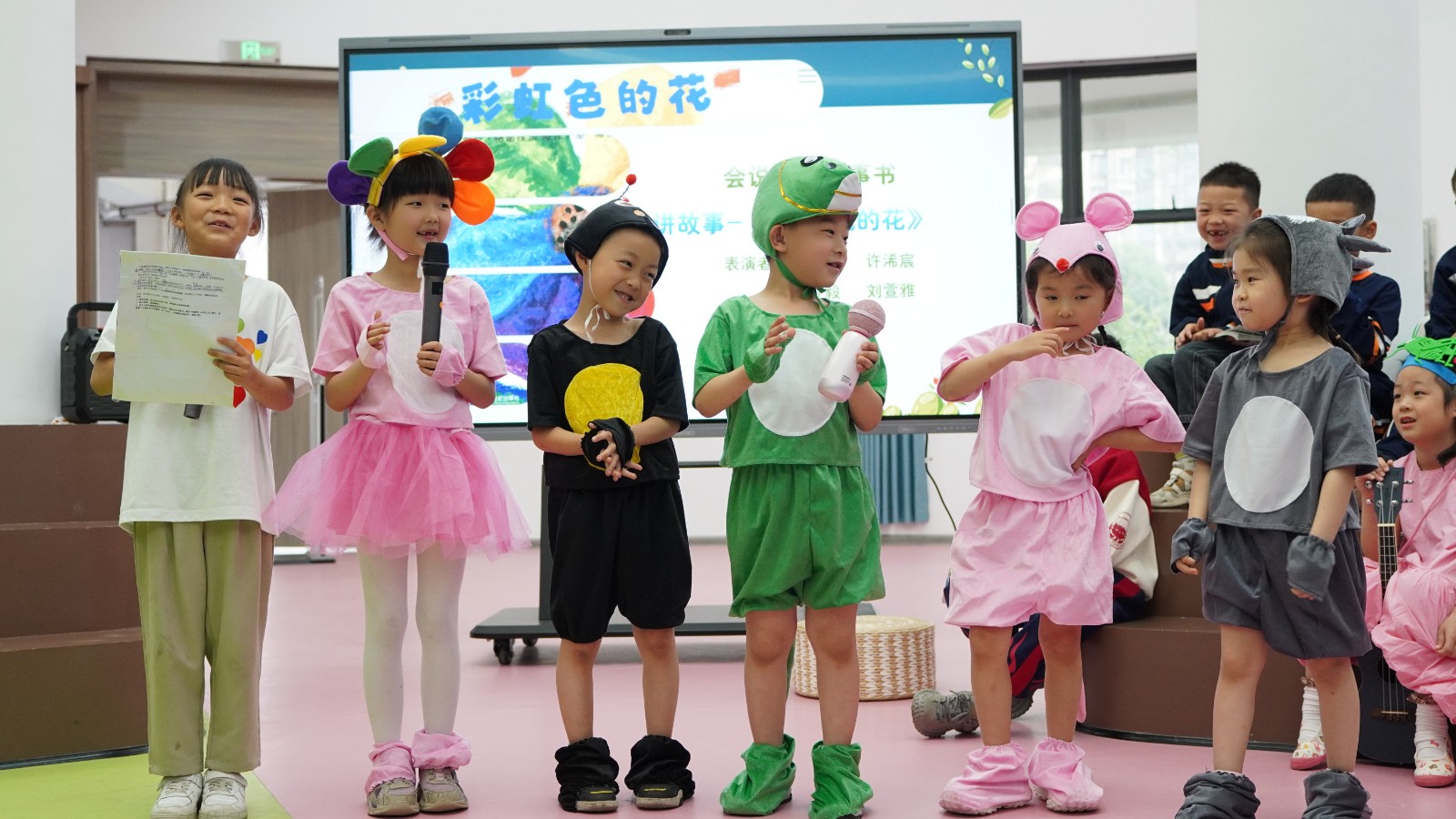 风车坪学校东校区“春日悦读季”点亮阅读之光