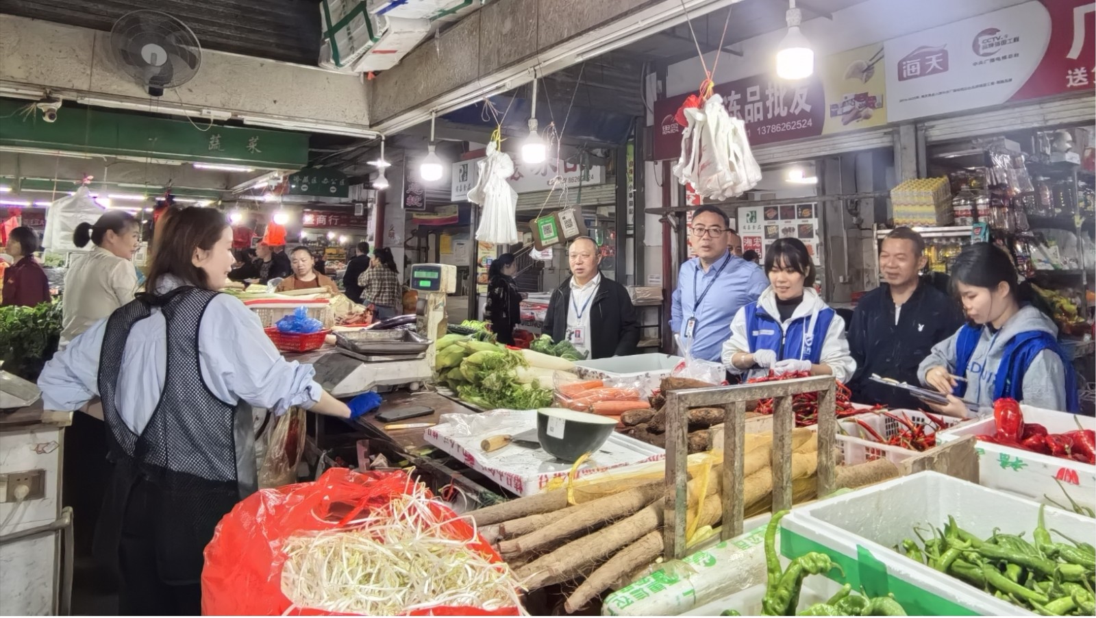 杉山社区“廉”合发力强监管，节前“食”刻筑牢安全线
