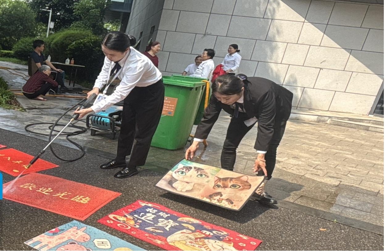 【我爱湘潭我的家】民乐社区：“五一”齐劳动，青年引领共筑家园新貌