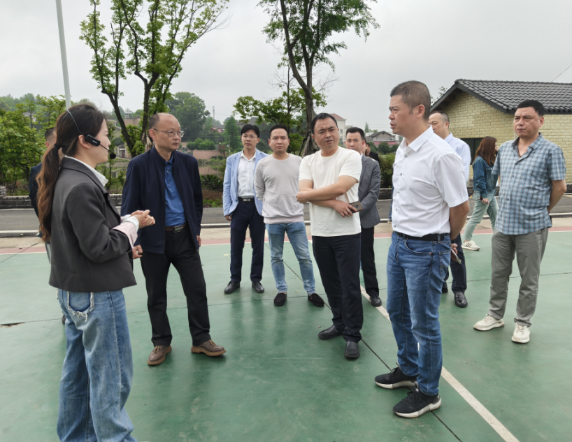 衡阳市石鼓区领导一行来雨湖区考察交流民政工作