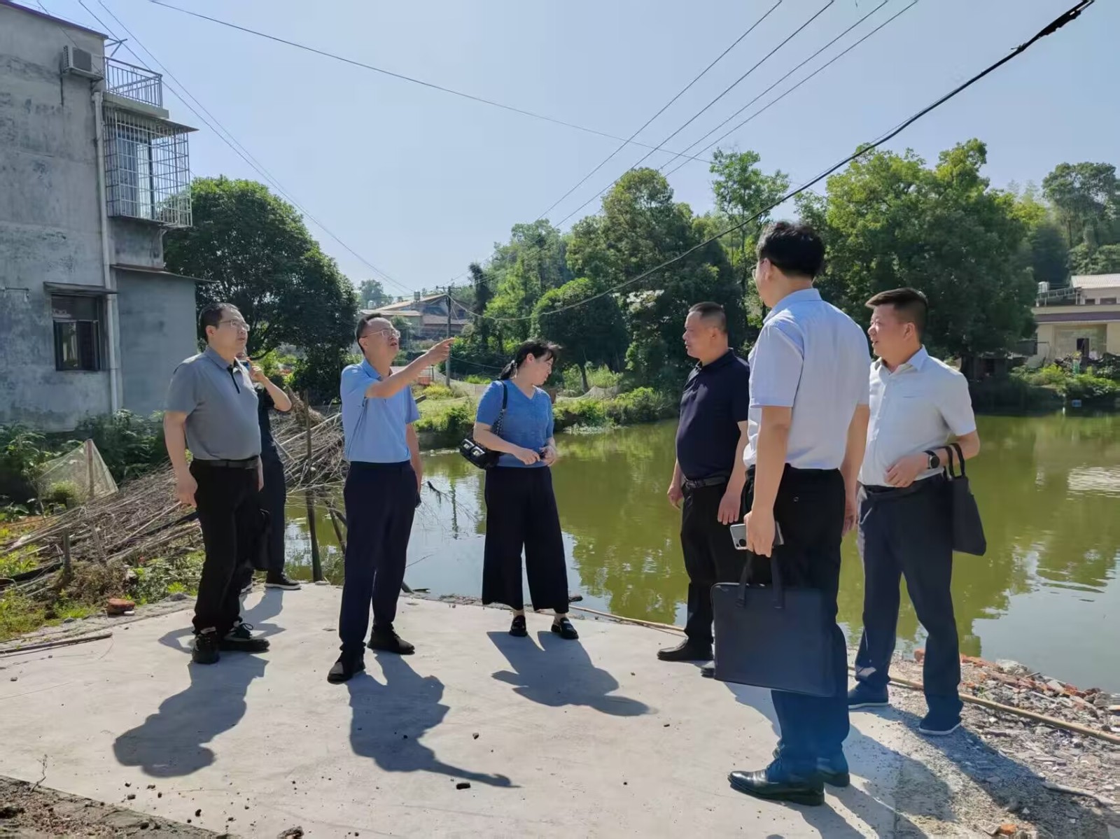 【我为群众办实事】雨湖区人大常委会一行实地督查代表建议办理情况