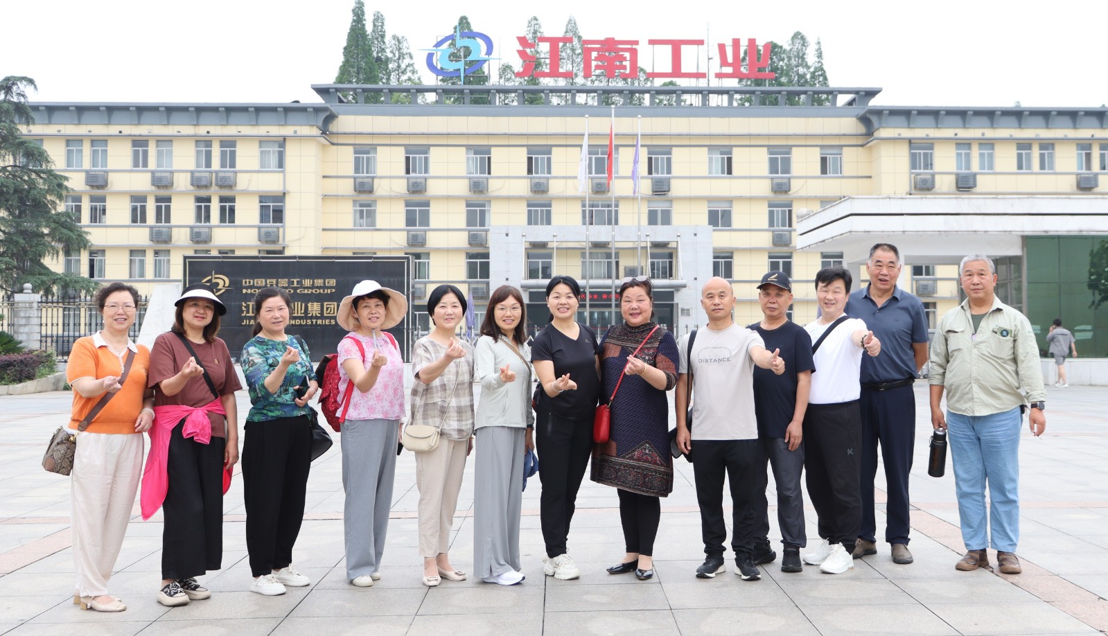 三义井社区学校：歌声与自然的浪漫邂逅 银发族的田园采风之旅