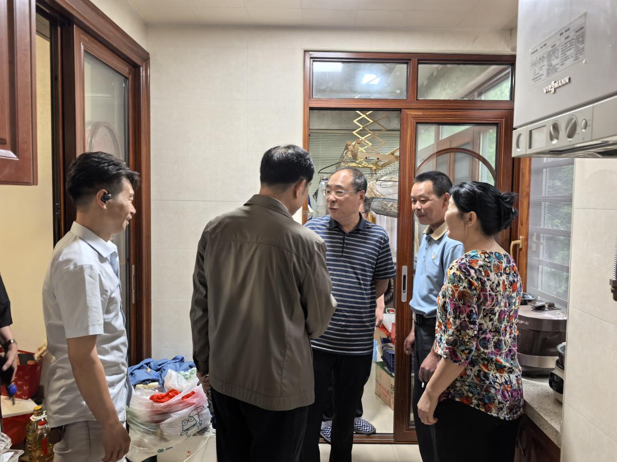 【我为群众办实事】三义井社区：化解邻里漏水纠纷 共筑和谐安居家园