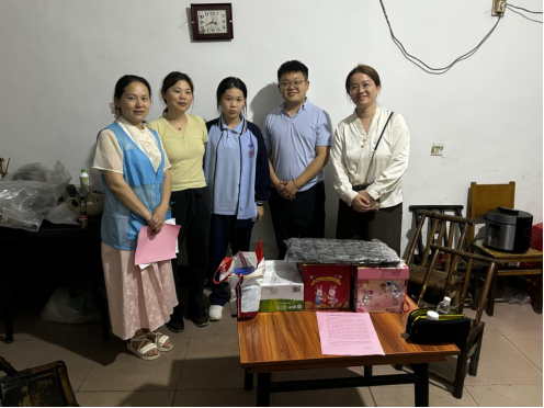 富强社区：情暖六一护成长 防溺宣传筑平安