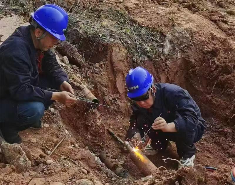 江南工业集团：自制工装克难关 匠心巧手解漏忧