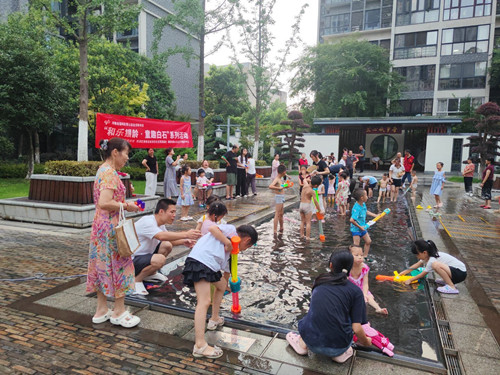 白石社区计生协打造清凉水战大狂欢，寓教于乐润童心