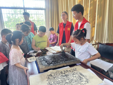 非遗新芽沐乡土 永丰社区校地共育传文化薪火