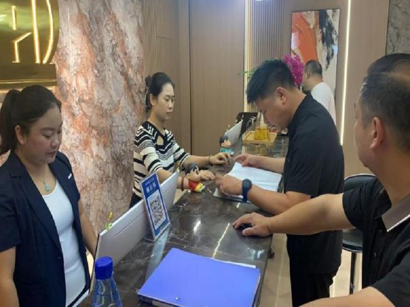 鹤岭镇联合区消防救援大队开展重点场所消防安全专项检查