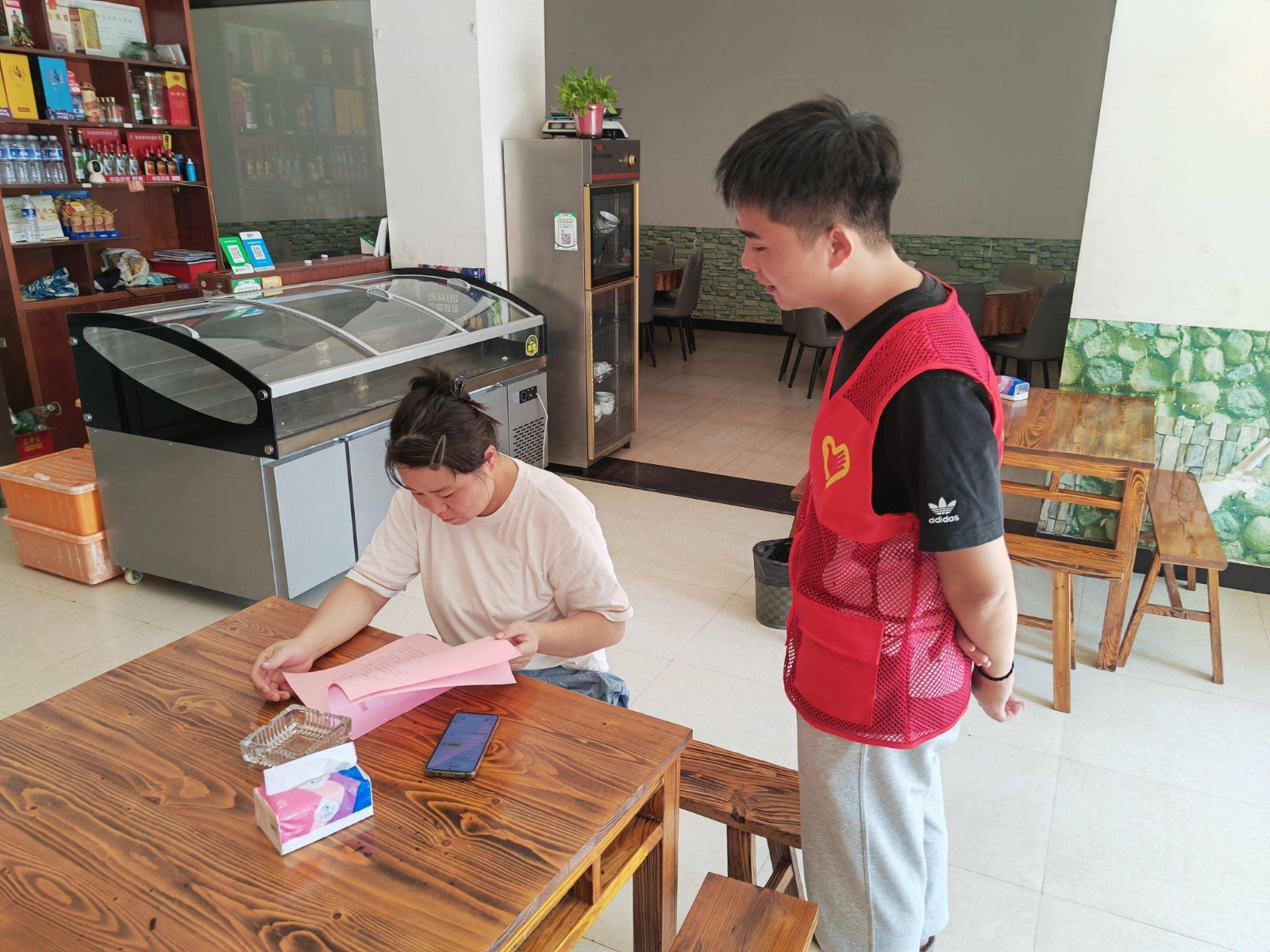 桃李社区：食品安全严把关，‘’湘潭味道‘’焕新彩