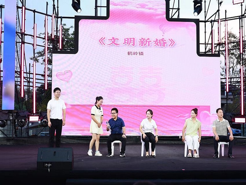 雨湖区鹤岭镇：小品《文明新婚》传递文明新风  村规民约引领乡村振兴