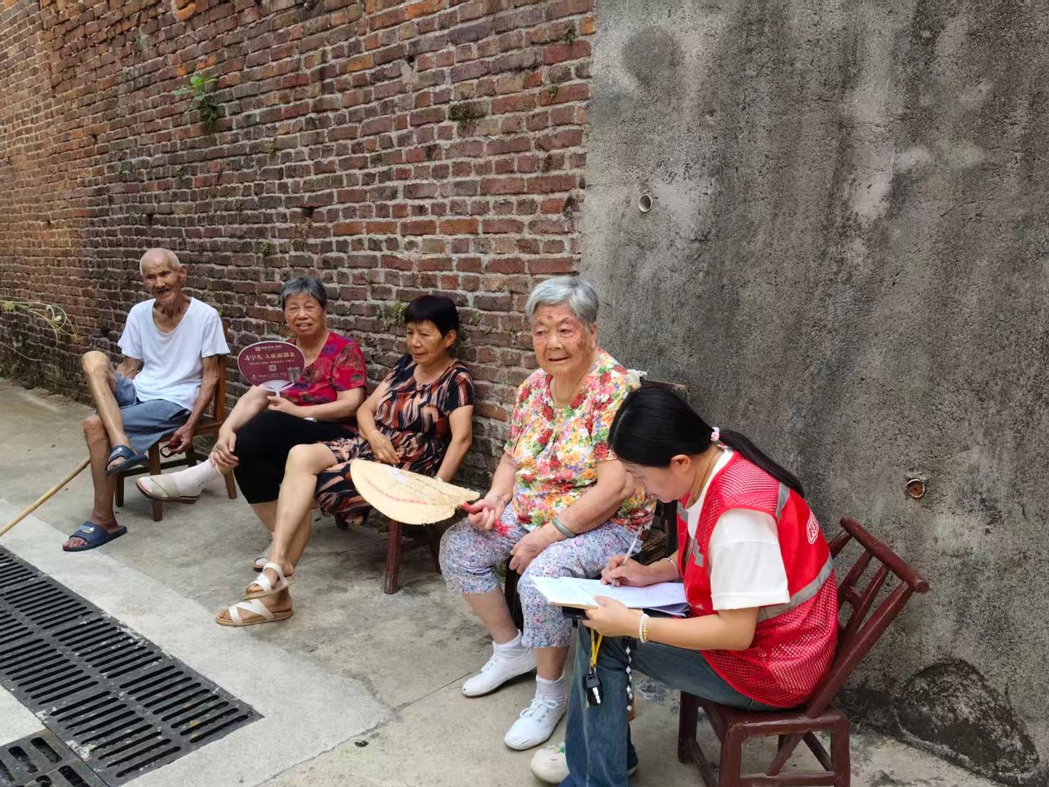 【我为群众办实事】永丰社区：走访知民意，点亮居民出行路