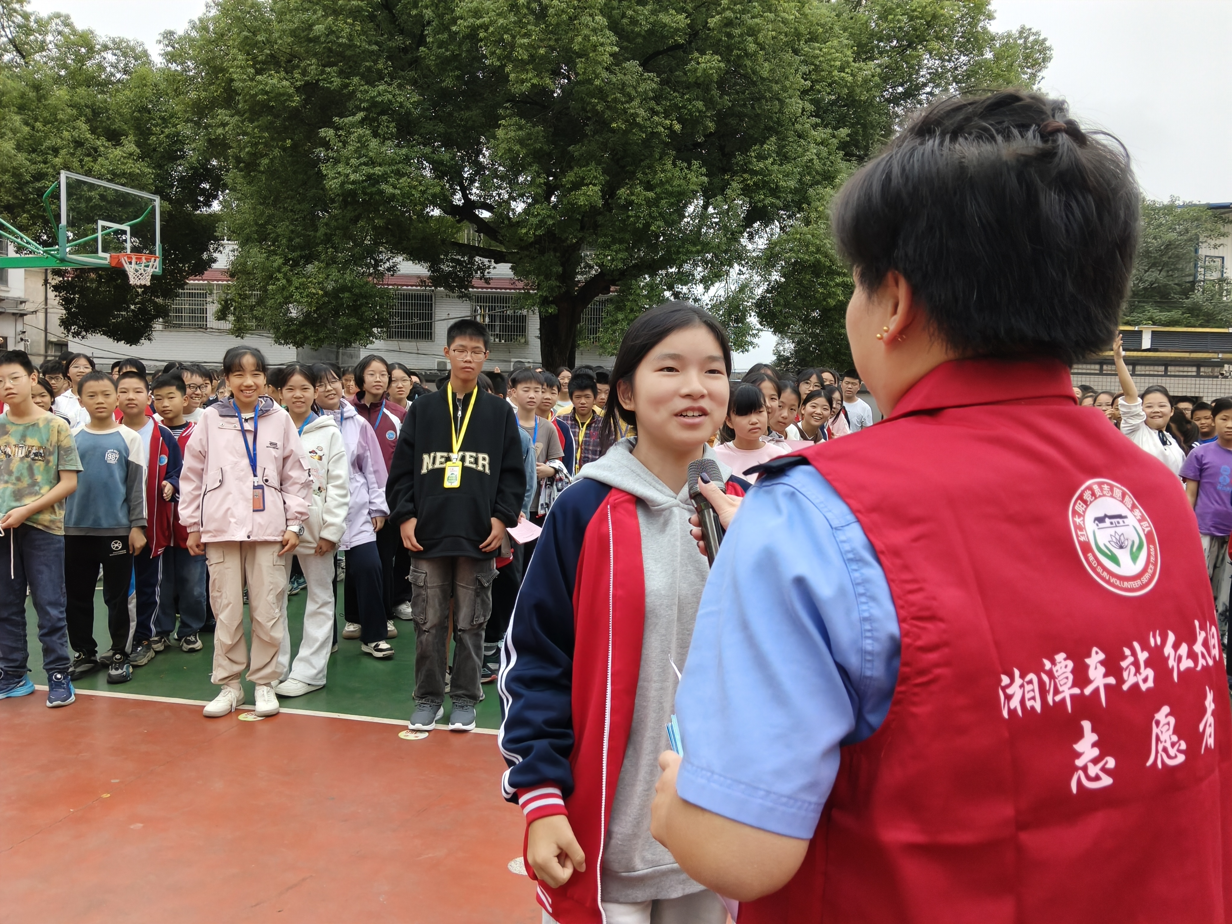 多方联动护平安！长城中学开展 “知路、爱路、护路” 主题宣传教育活动