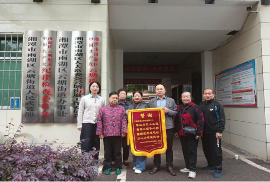 云塘街道湘压新村排水防涝改造项目获居民点赞