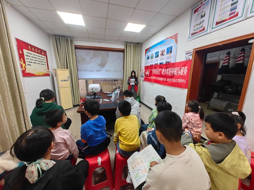 瞻岳门社区：开展“知节约・懂环保・践行动”主题活动