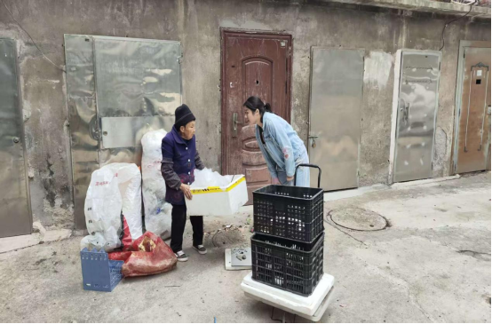 杉树巷社区开展“破除陈规陋习 树立文明新风”宣传活动