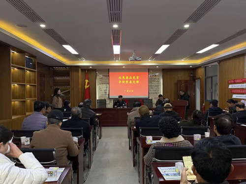 广园社区开展多形式禁毒宣传活动