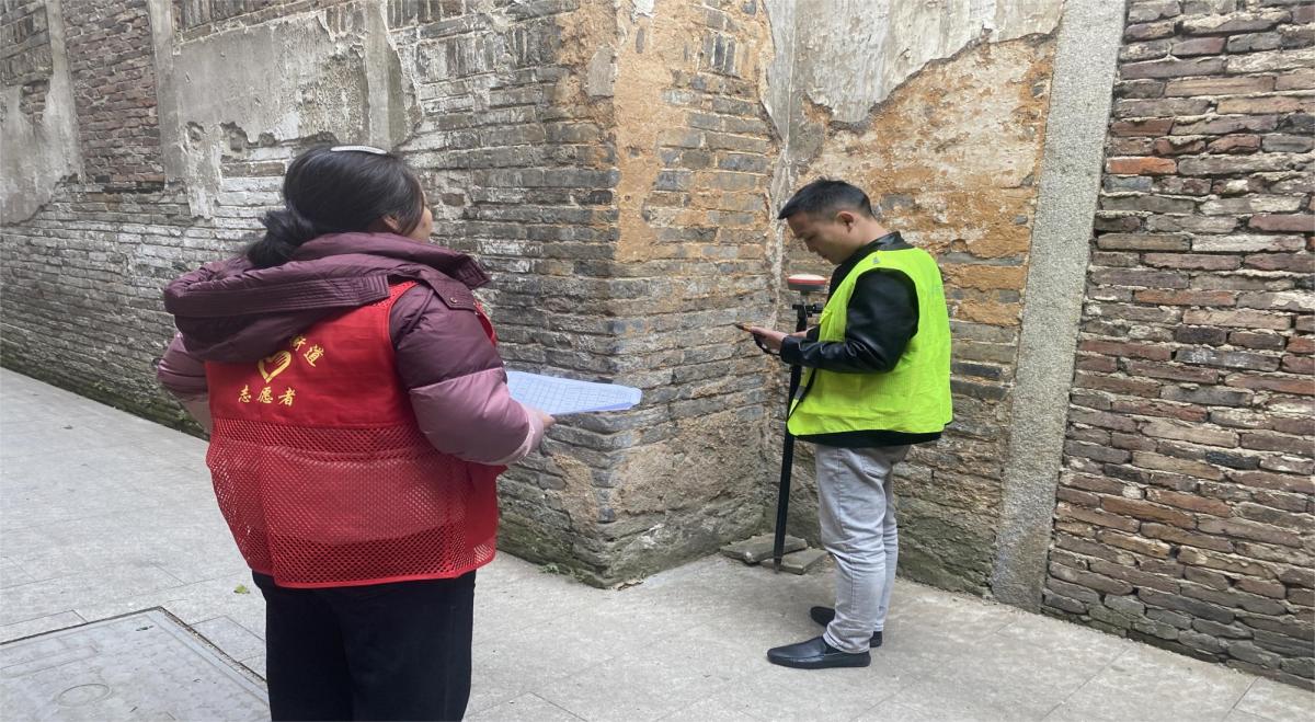 【平安雨湖】关圣殿社区：排查消防栓隐患 筑牢安全防护墙