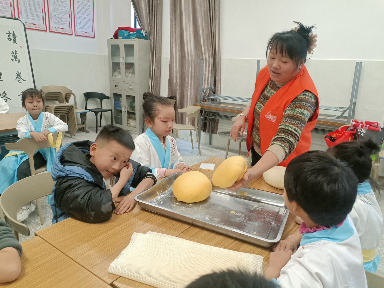 雨湖区妇联：“爱心妈妈+暖心姐姐”巧手传情  守护农村儿童健康成长