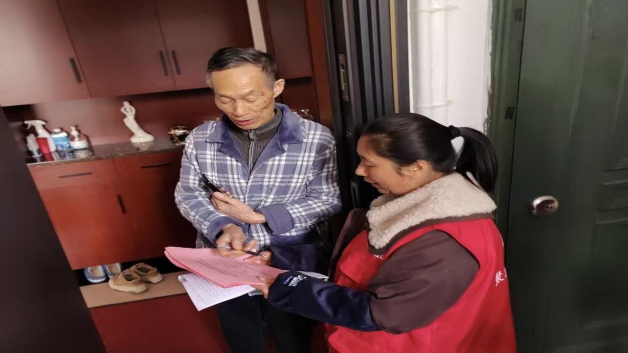 【平安雨湖】雨湖路街道：举行“敲门送安全” 专项行动