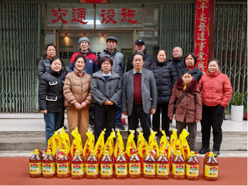 繁城社区：以慰问传温情，以履职护团圆